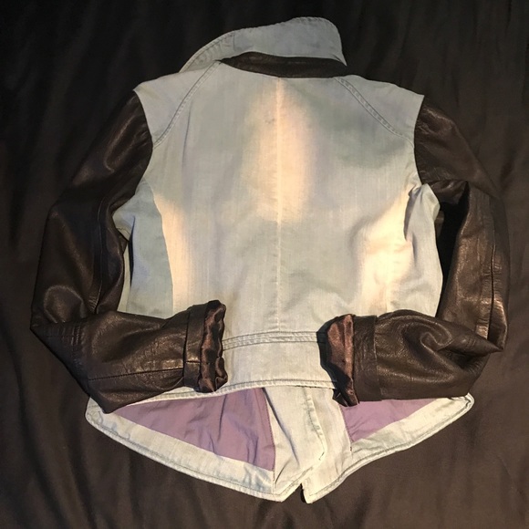 Doma Leary and jean jacket - Picture 3 of 3